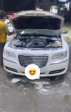 کرایسلەر 300
